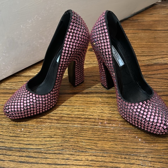 Prada Pink Crystal Heels Size 37 Brand New display only - Picture 5 of 7